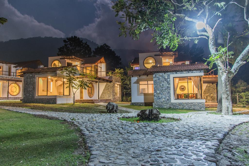 VILLAS JUCANYA Super Higienizadas Panajachel Quarto foto