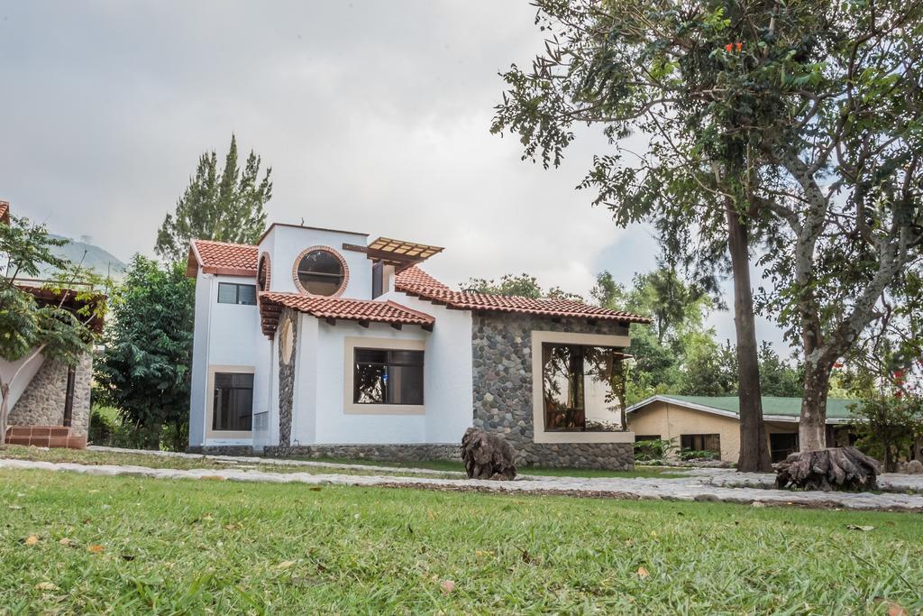 VILLAS JUCANYA Super Higienizadas Panajachel Quarto foto